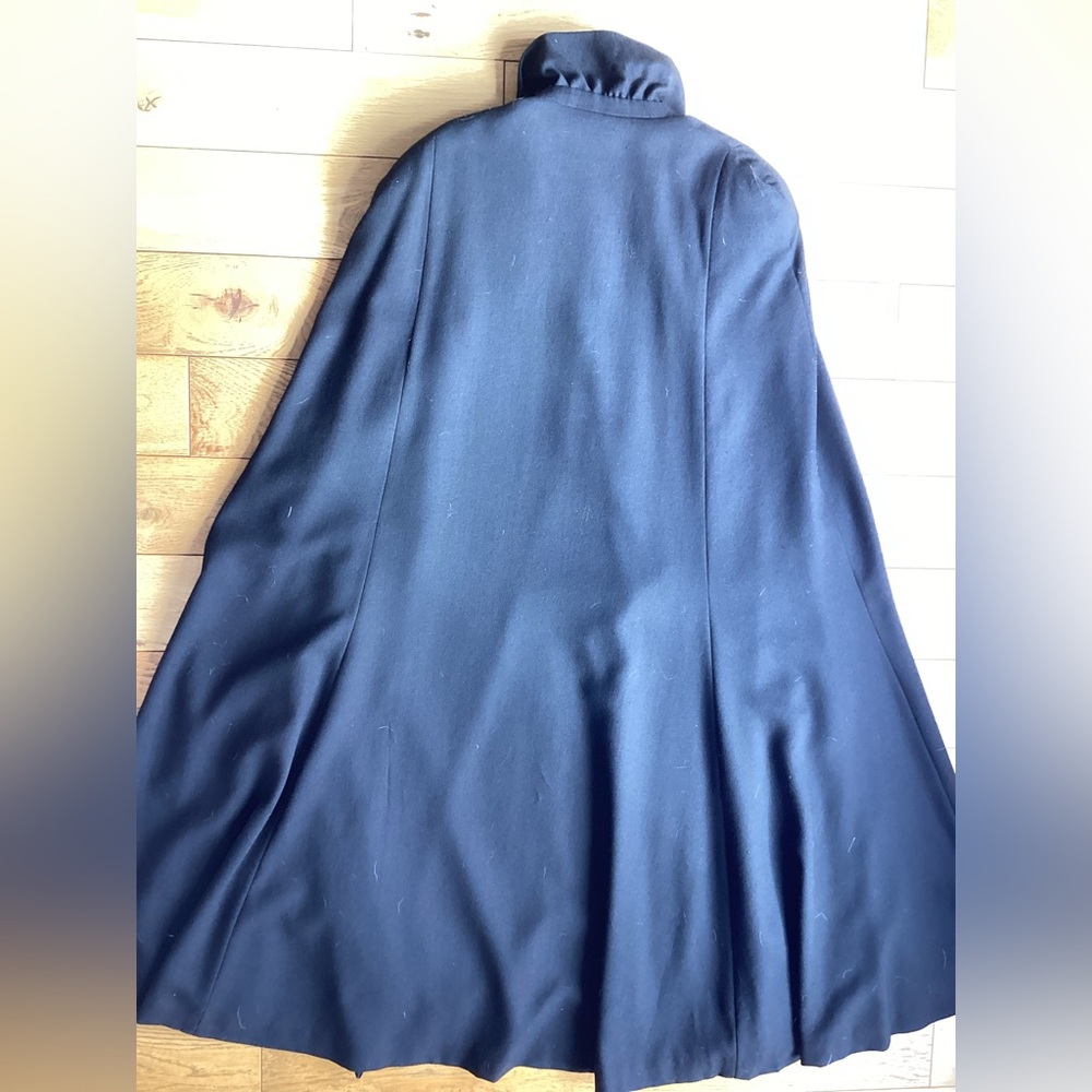 Super cool Black vintage Cape Coat - Picture 4 of 9